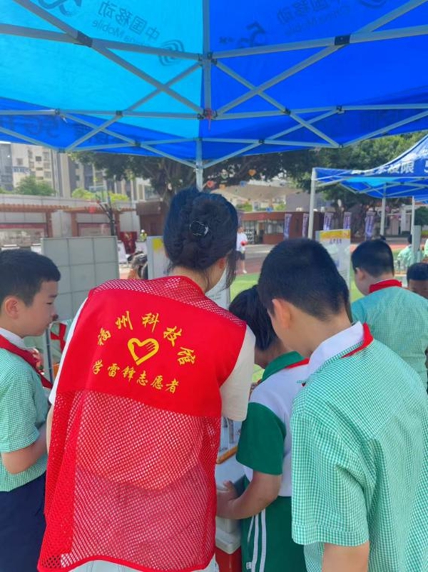 “筑夢(mèng)科技，走進(jìn)夢(mèng)想”——福清實(shí)驗(yàn)小學(xué)聯(lián)合福州科技館科普大篷車(chē)迎來(lái)奇妙科普之旅