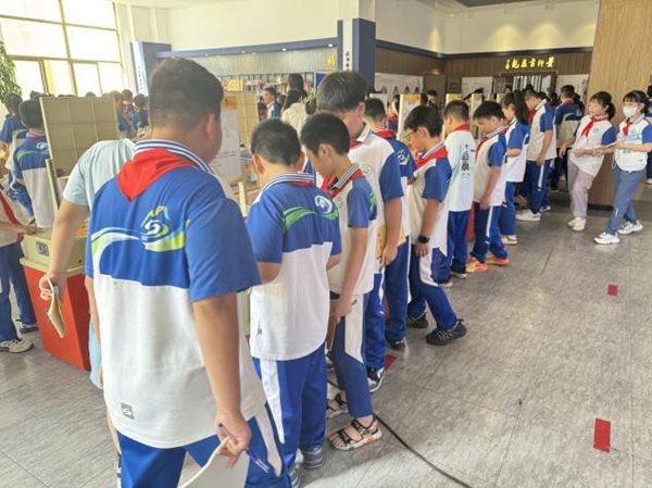 “流動(dòng)的科學(xué)課堂，別樣的成長(zhǎng)體驗(yàn)”——永泰縣實(shí)驗(yàn)小學(xué)相約奇妙科學(xué)之旅
