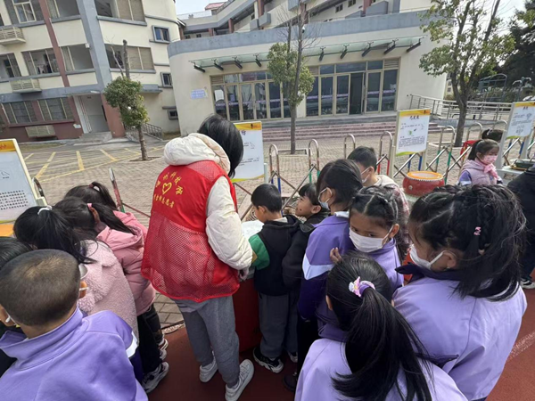 “童心探科學，智慧創(chuàng)未來”——連江縣琯頭中心小學相約福州科技館共探趣味科學之約