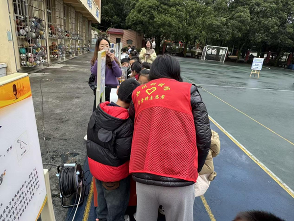 “智趣科學(xué)，快樂成長”——華南實(shí)驗(yàn)小學(xué)相約福州科技館共尋科學(xué)佳境