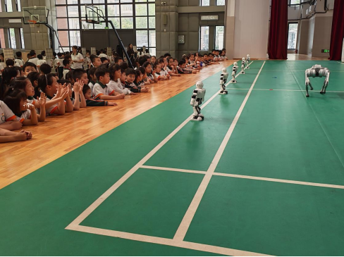 移動科普課堂 護航青春成長 ——福州科技館科普大篷車走進福清市百合小學第二校區(qū)