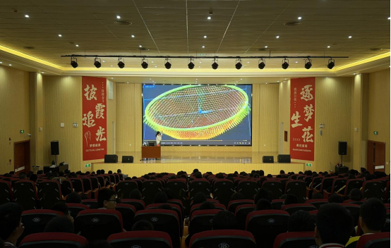追風(fēng)向新 智創(chuàng)未來——福州科技館科普大篷車助力連江一中貴安分校首屆科技節(jié)