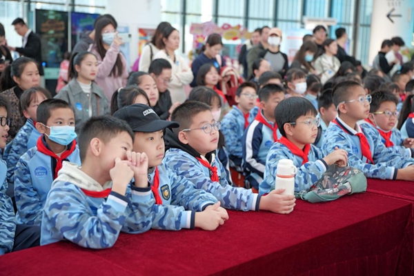 “智匯青春！創(chuàng)享未來” 第十五屆在榕高校大學(xué)生科學(xué)藝術(shù)展演頒獎典禮圓滿落幕