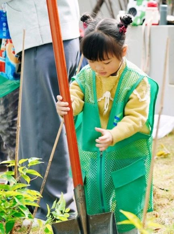 童心植夢(mèng)·科創(chuàng)未來(lái) | 科技館植樹節(jié)主題活動(dòng)， 給童年的春天添點(diǎn)“綠”