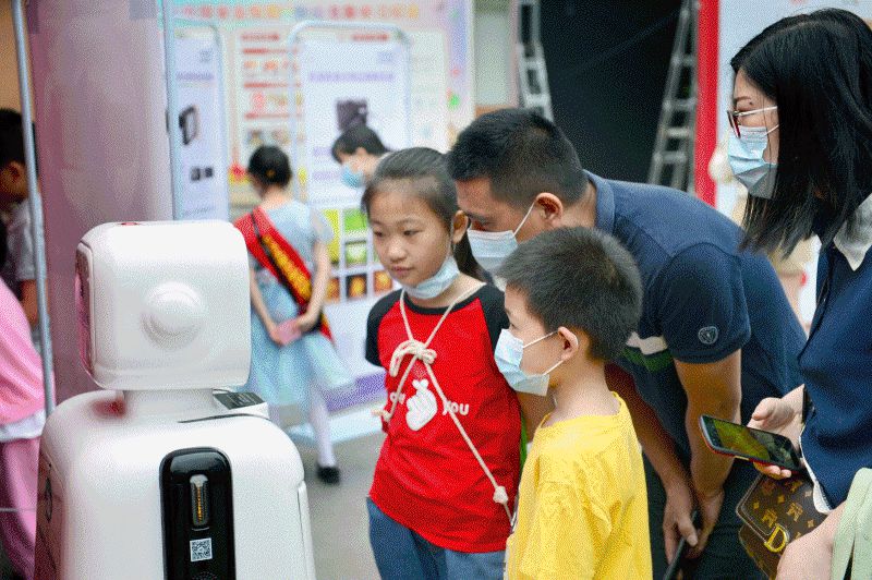 2021年福州市科技活動周開幕，眼健康科普體驗吸引百人圍觀