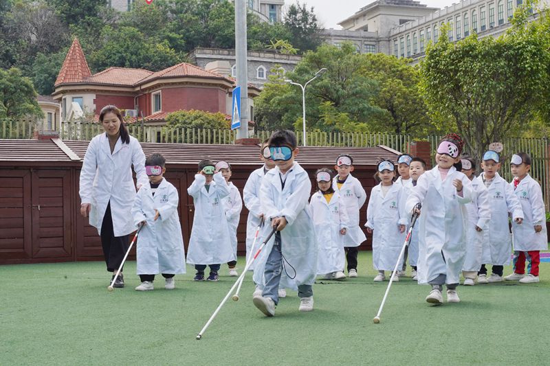 福州科技館眼健康分館近視防控宣傳教育月活動 福州科技館眼健康分館近視防控宣傳教育月活動