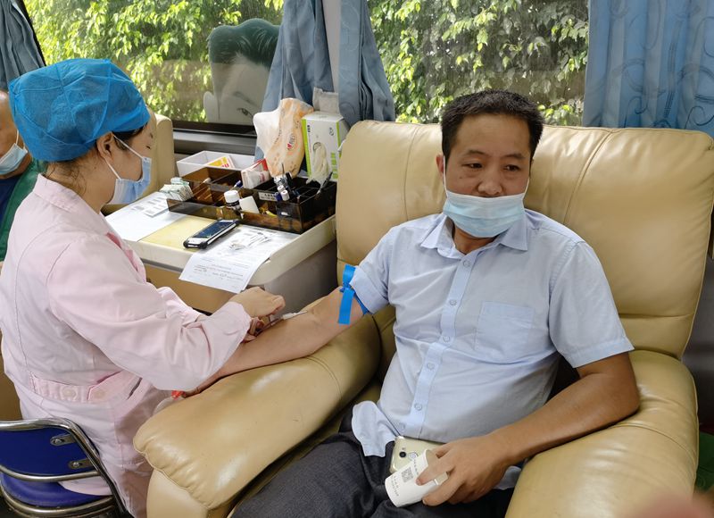 福州科技館血液知識(shí)分館開展2021年全國科普日無償獻(xiàn)血科普宣傳活動(dòng)