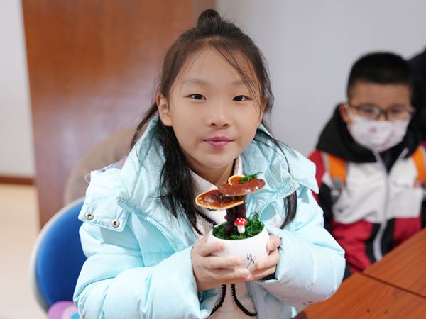 靈芝閩都研學(xué)行:探秘「仙草」背后的科學(xué)密碼 靈芝閩都研學(xué)行:探秘「仙草」背后的科學(xué)密碼