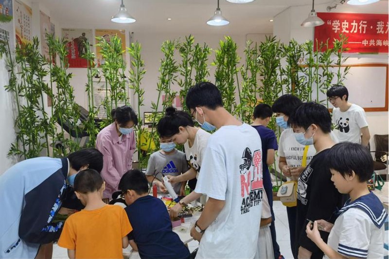 福建本土探秘”系列之“爬行天下”蛇類科普活動   