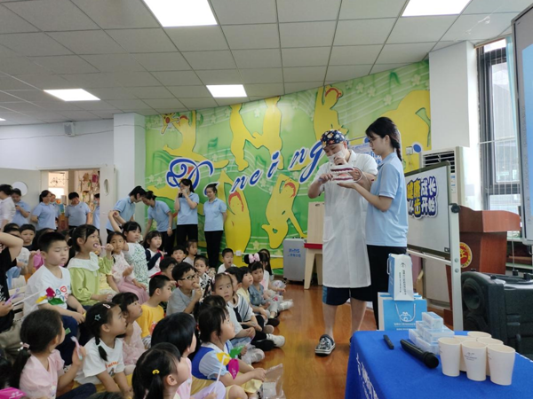 四進科普丨口腔講座走進耶魯麗景天成幼兒園