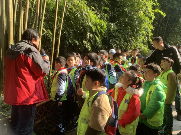 福州科技館開展312植樹節(jié)——“擁抱春天，探索大自然的奧秘”分館研學活動