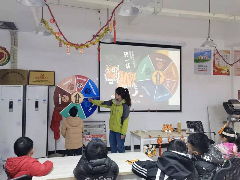 ?；⑺透＃灿麓?為群眾辦實(shí)事科普進(jìn)社區(qū)