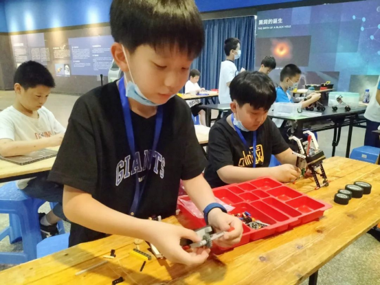 福建省首屆人工智能融合創(chuàng)新活動簡報 福建省首屆人工智能融合創(chuàng)新活動簡報