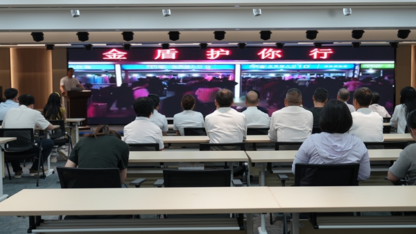 “以練筑防 護(hù)航平安”——福州科技館開展2025年防恐應(yīng)急綜合演練