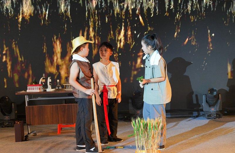 當科學(xué)家故事被少年搬上舞臺：一場跨越時空的“精神接力”在晉安上演