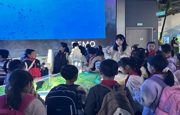 山海同閱，科技筑夢：福州科技館攜手福州市少年兒童圖書館點亮鄉(xiāng)村學子科學夢想